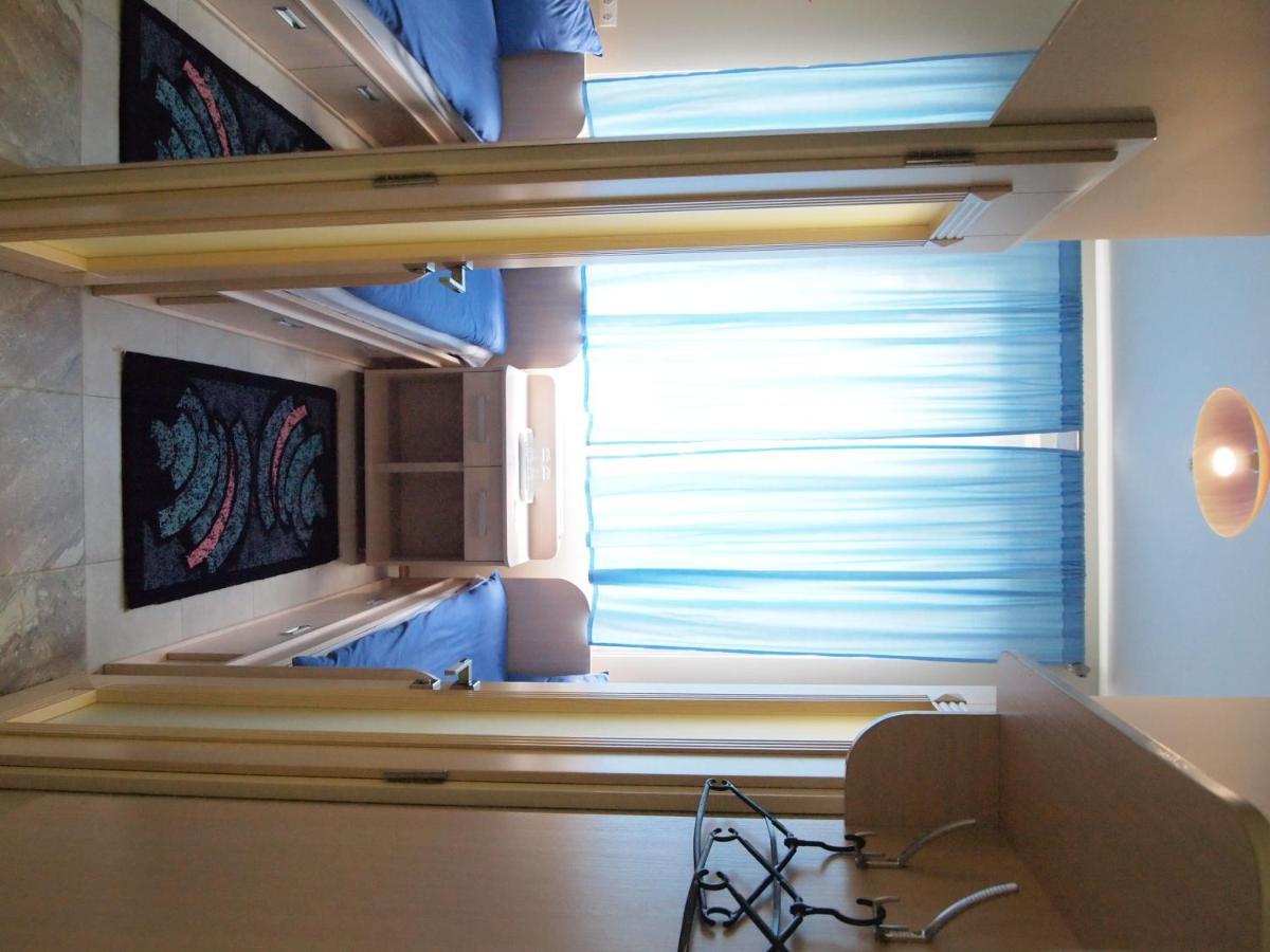 Tulipan Hotel Aquapark Vyshkove Bagian luar foto