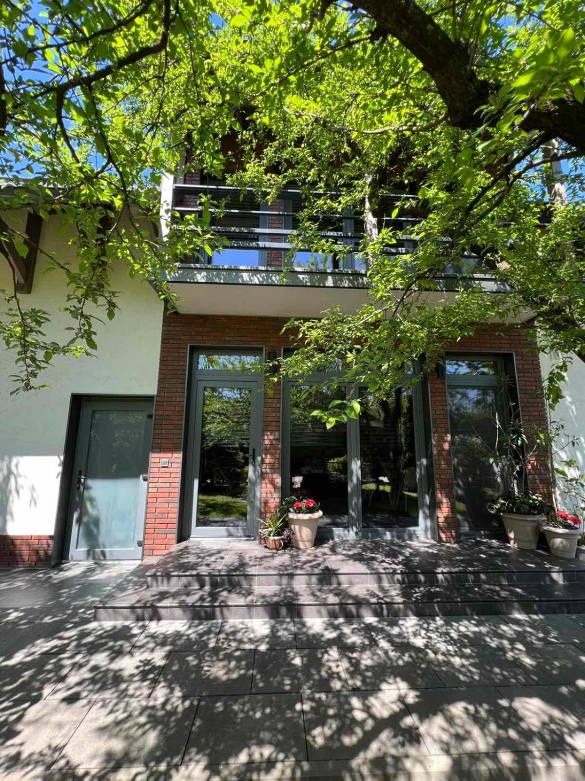 Tulipan Hotel Aquapark Vyshkove Bagian luar foto